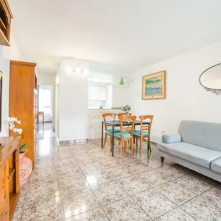 Apartment Cunit Home